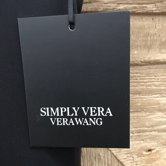Simply Vera Vera Wang black sleeveless top NWT zip - Picture 3 of 6